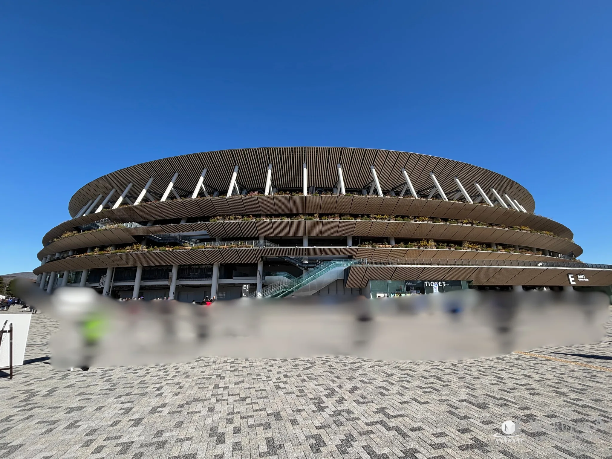 a circular building with a circular roof