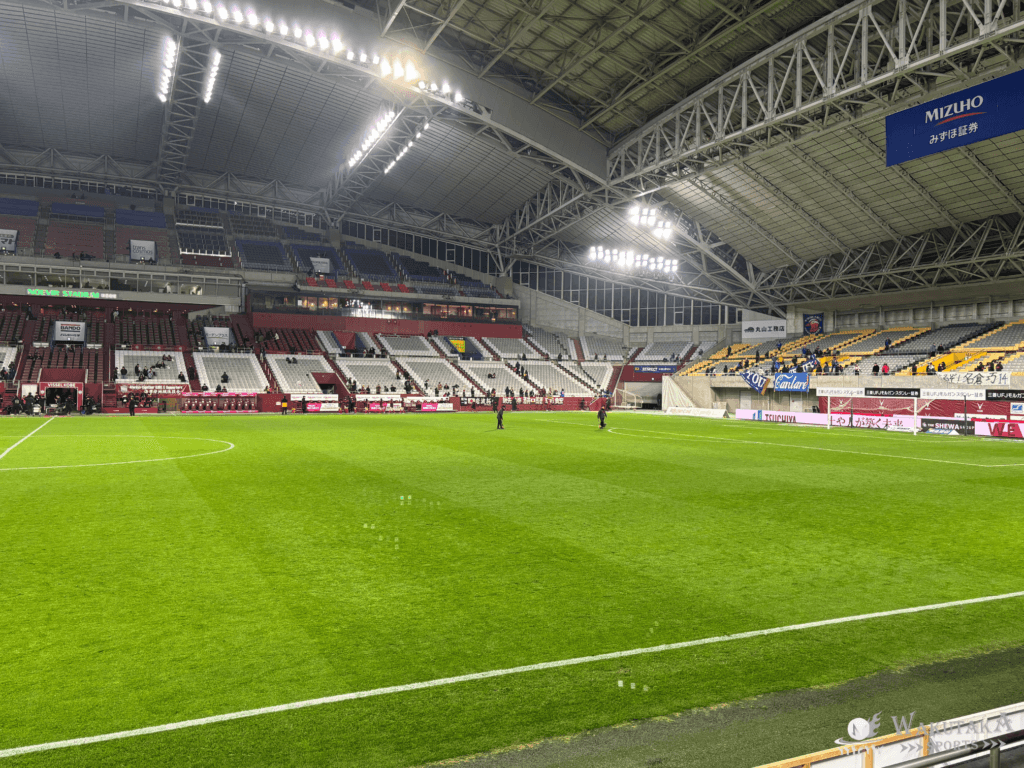 【2026年最新版】ノエビアスタジアム神戸 座席ガイド|座席の見え方・おすすめ席・チケット入手のコツを解説! 49 ビッグスタンドからのノエスタスタジアム神戸の座席の見え方