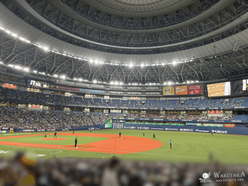 【2025年最新版】京セラドーム大阪 座席ガイド|見え方・おすすめの席を写真付きで解説 23 3階内野席・一塁側から見た京セラドーム大阪(ワクタカ撮影)
