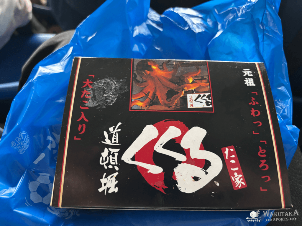 パナソニックスタジアム吹田でも食べられる「道頓堀くくる」のたこ焼き