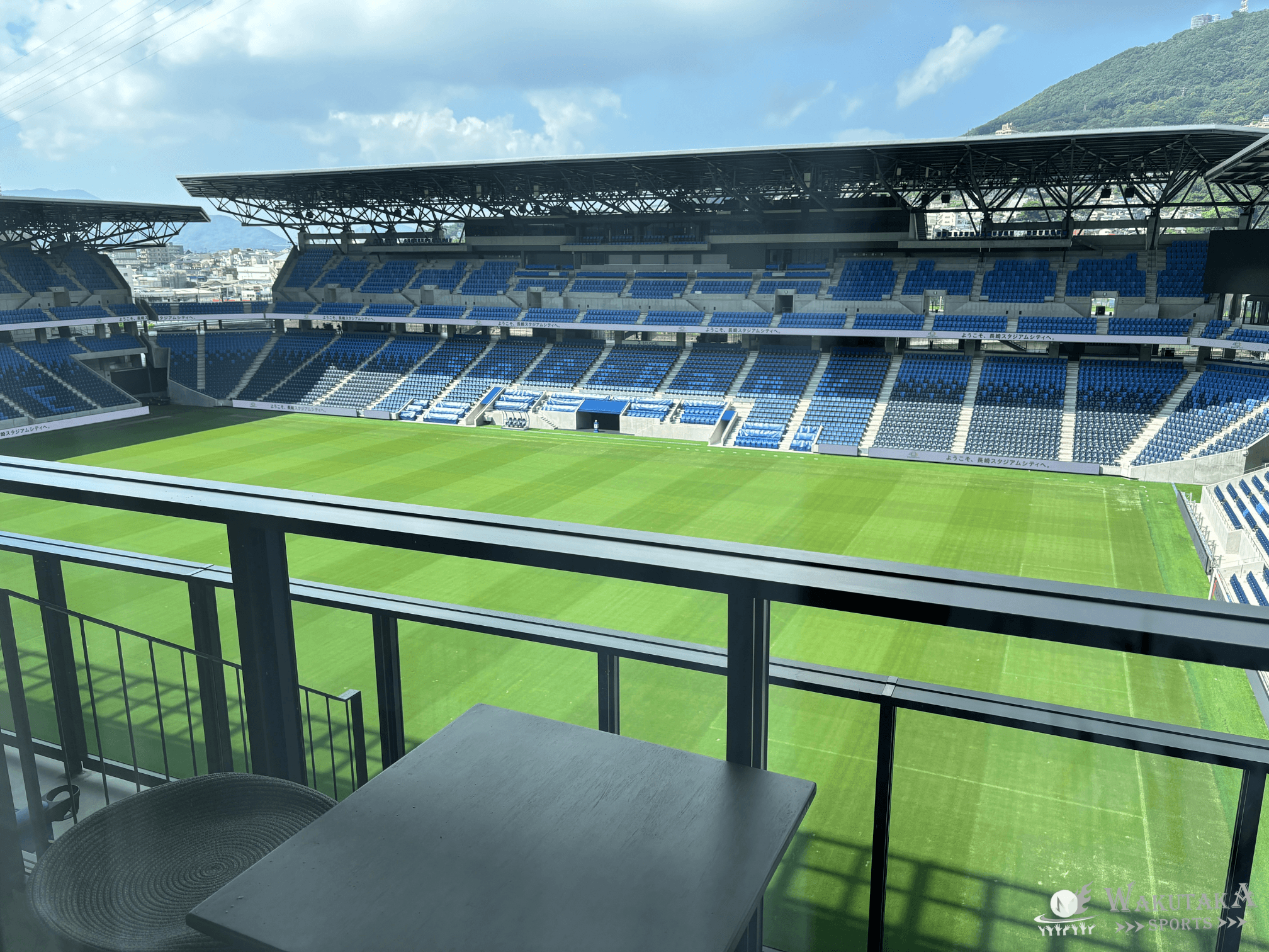 【2025年最新版】プロ野球・Jリーグのスタジアム、Bリーグのアリーナ一覧 37 スタジアムシティホテル長崎のスタジアムビュー